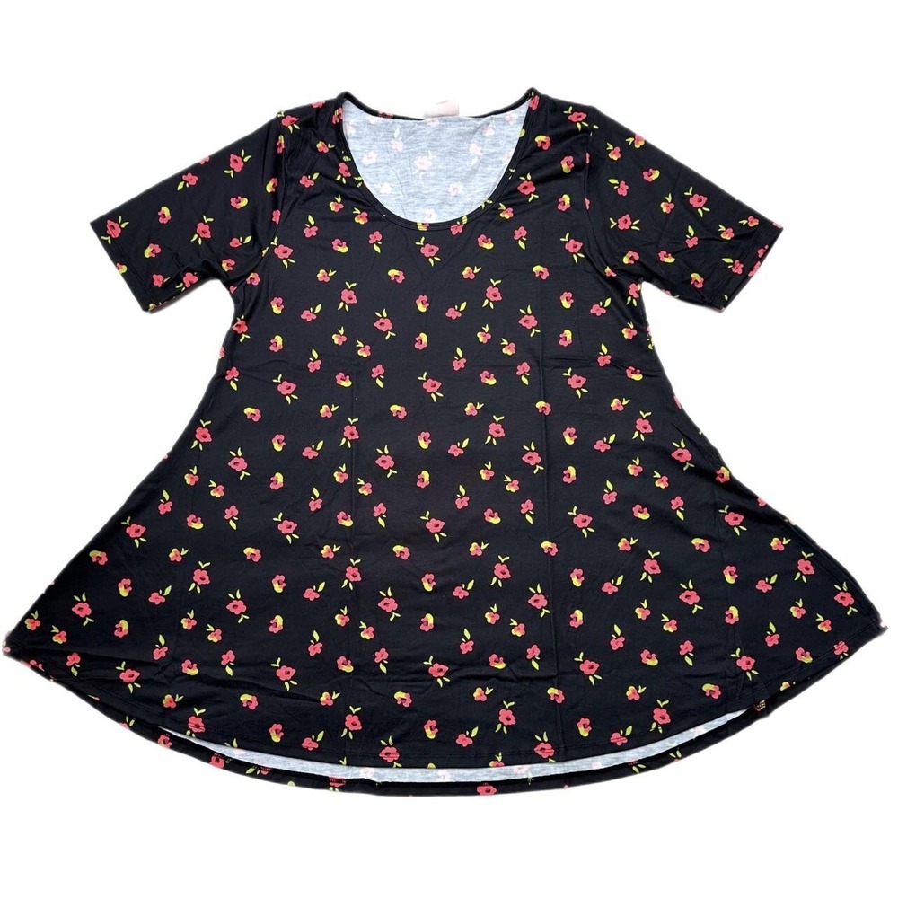 LuLaRoe Women's Medium Perfect T Floral On Black Soft Fits 8/10